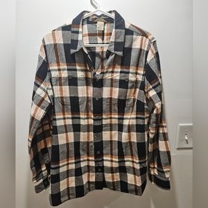 Women's Duluth Plaid Button Up Large